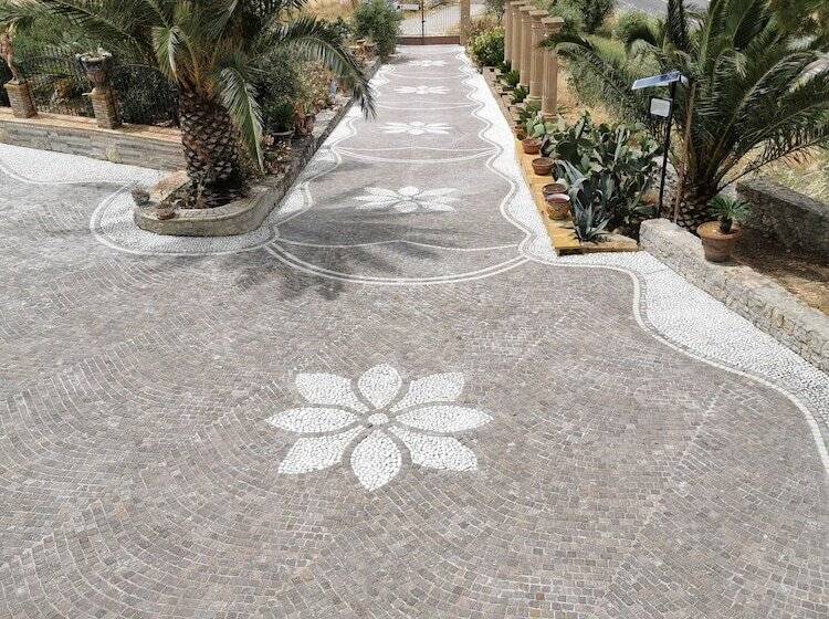 Agriturismo Reggia Saracena