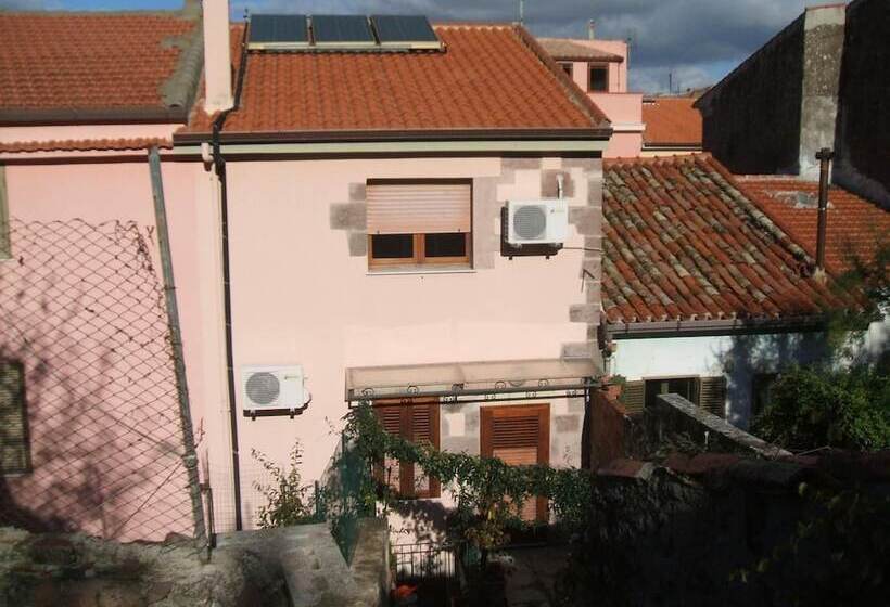 Bed and Breakfast Su Ghindalu Guesthouse