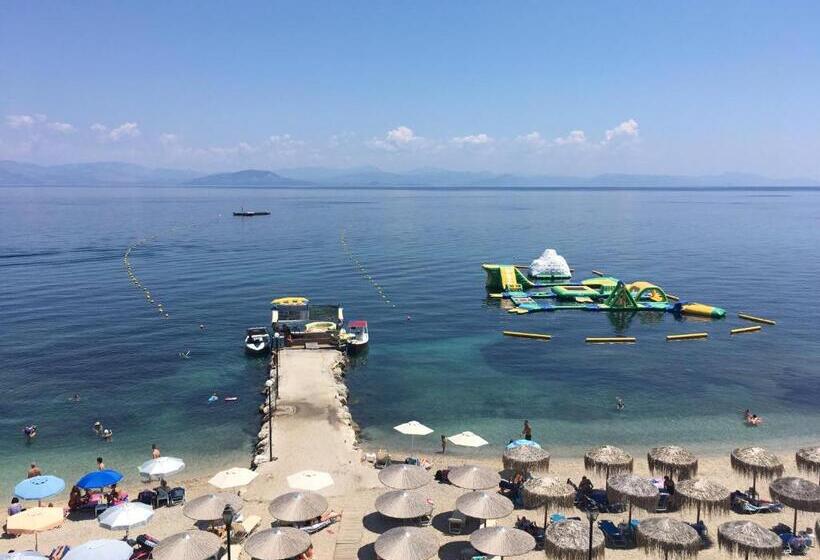 هتل Eros Beach