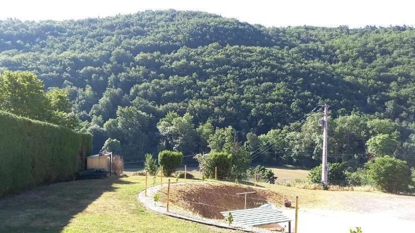 ベッドアンドブレックファースト Chambre D Hôte Chez Nathalie & Roland