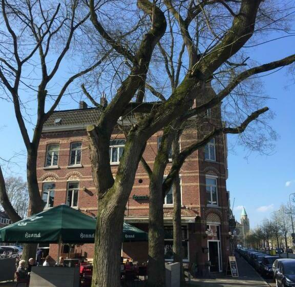 تختخواب و صبحانه Chez Hélène Luxury Bnb