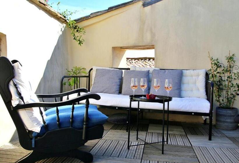 تختخواب و صبحانه Le Prince   Maison D Hôtes