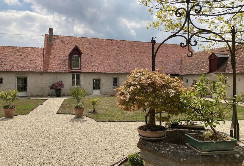بنسيون Le Clos Des Châteaux