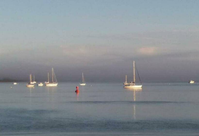 بنسيون Lieu Unique Et Romantique Face Mer