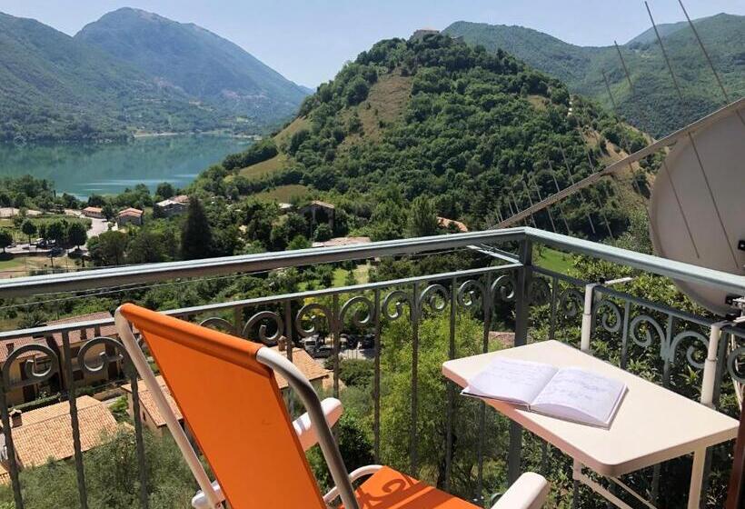 膳宿费 Stanza Con Terrazzo Vista Lago   Lakeholiday It