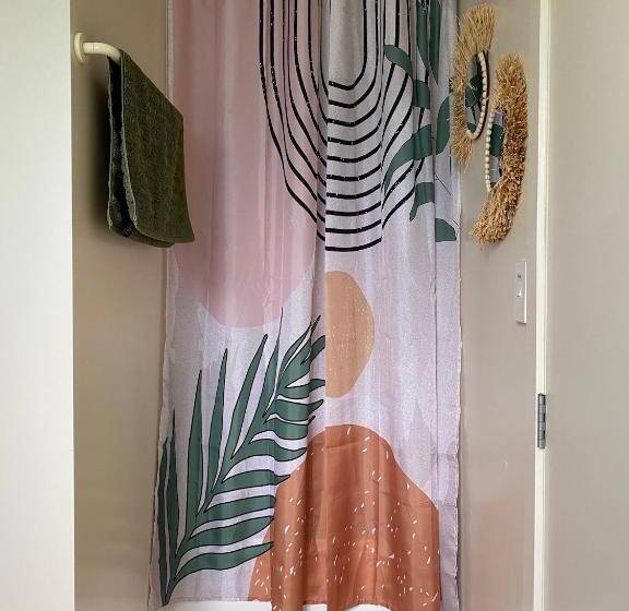 پانسیون The Willow Guest Suite