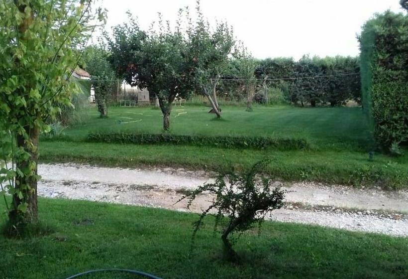تختخواب و صبحانه Al Dolce Dormire