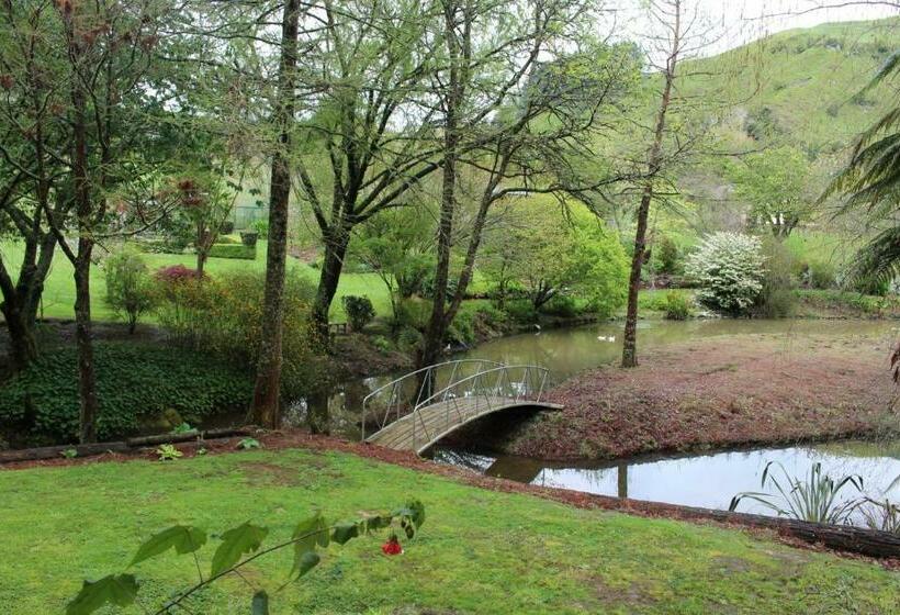 צימר Aramatai Gardens