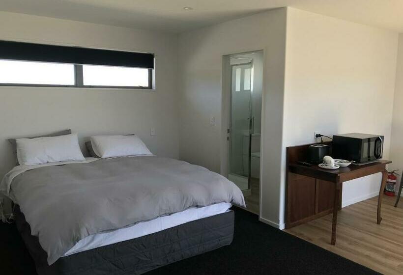 מלון כמוסות Stylish Space