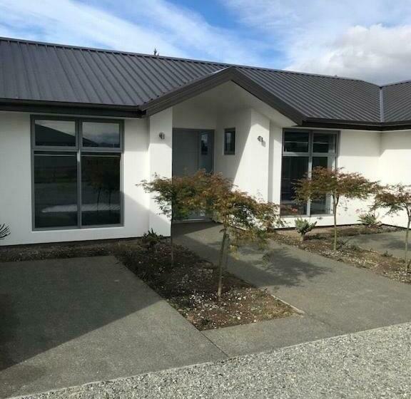 מלון כמוסות Stylish Space