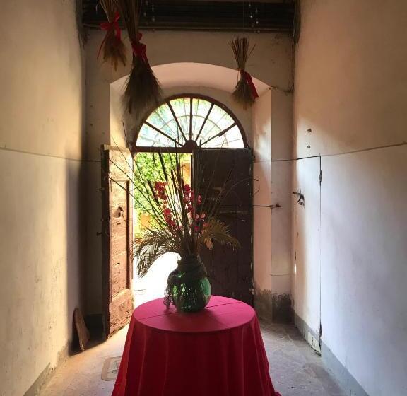 ペンション Camera Suite Romantica Con Giardino In Dimora Storica   B&b Palazzo Robicci