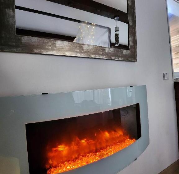 مبيت وإفطار A L Orée Des Pins   Gite Et Spa De 30 M2  Home Cinéma Et Massage En Sup
