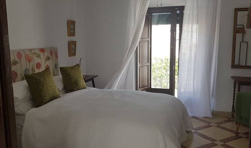 مبيت وإفطار Casa Rural Los Danzantes