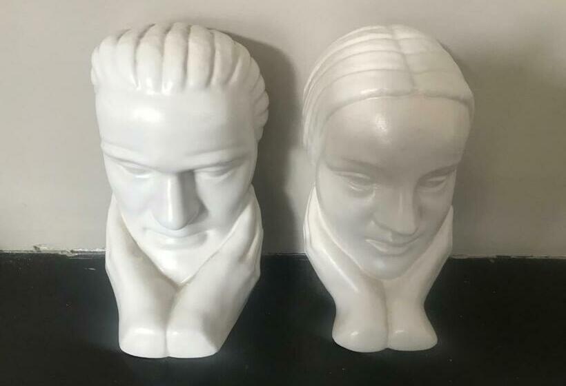 تختخواب و صبحانه De Grift