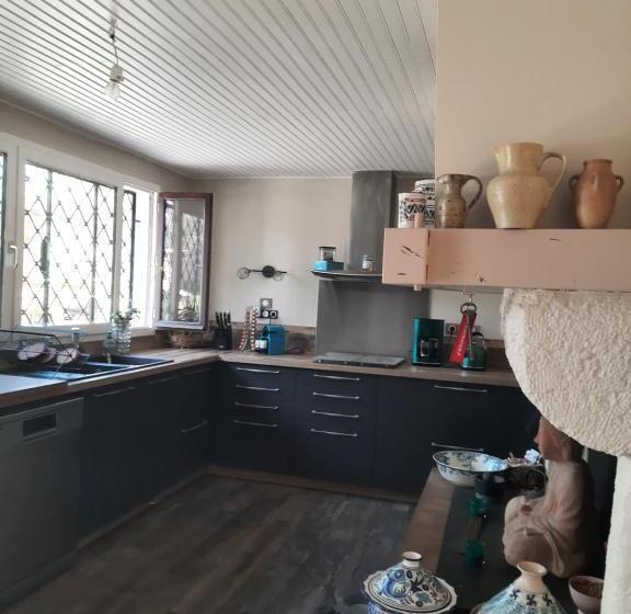 مبيت وإفطار La Grande Jaougue