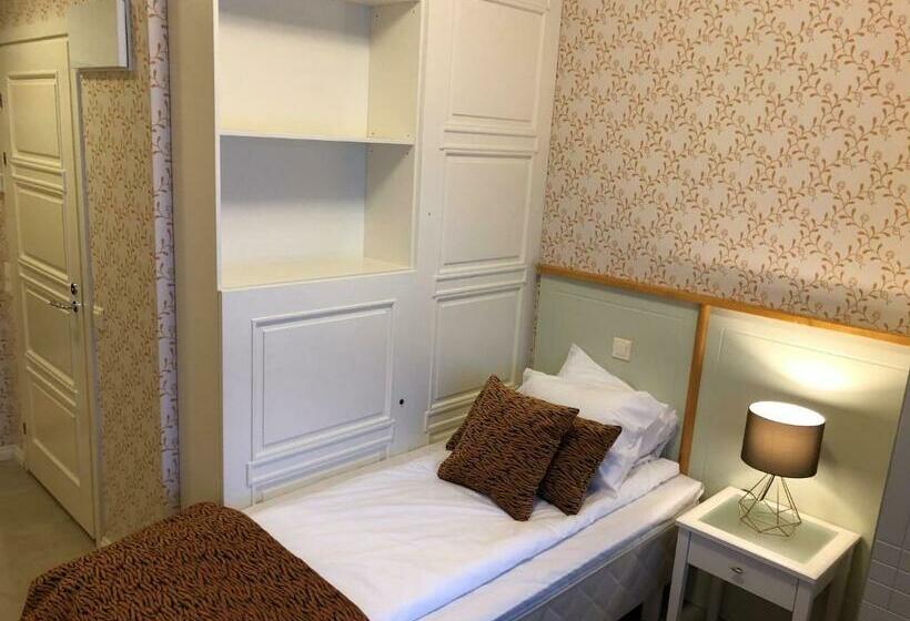 ホテル Li Verstas