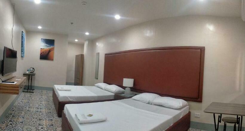 پانسیون Athena S Guest House