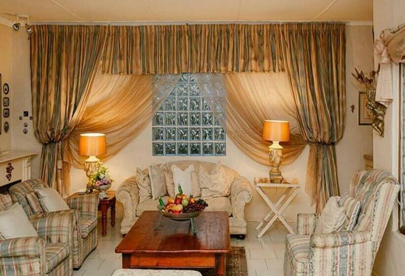 Пансион Coco Cabana Guest House