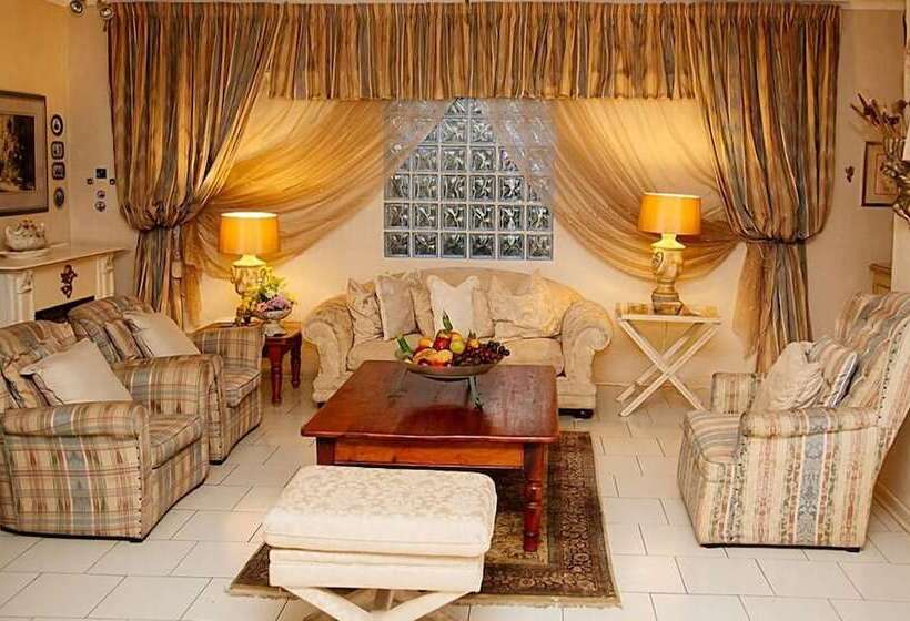 Пансион Coco Cabana Guest House