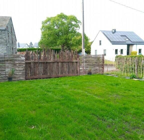 بنسيون ô Mont Des Rnauds