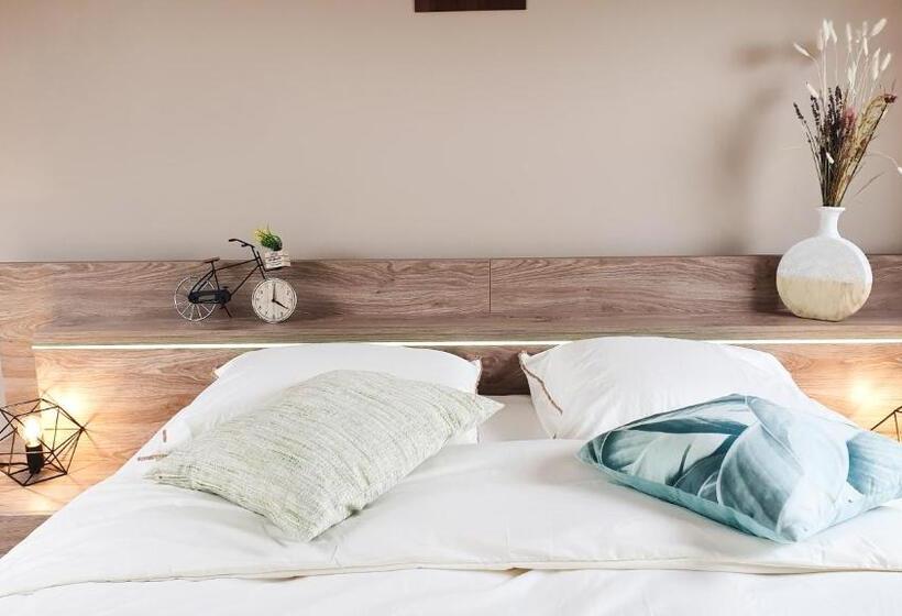 펜션 Viktor And Stella Suite By The Minnewater