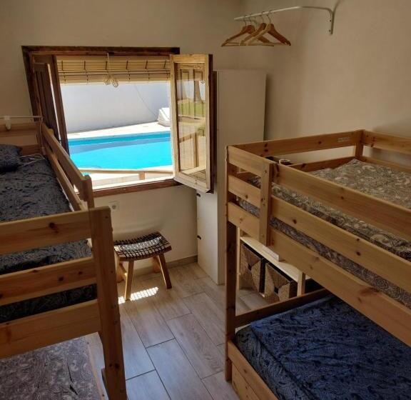Zenia Hostel