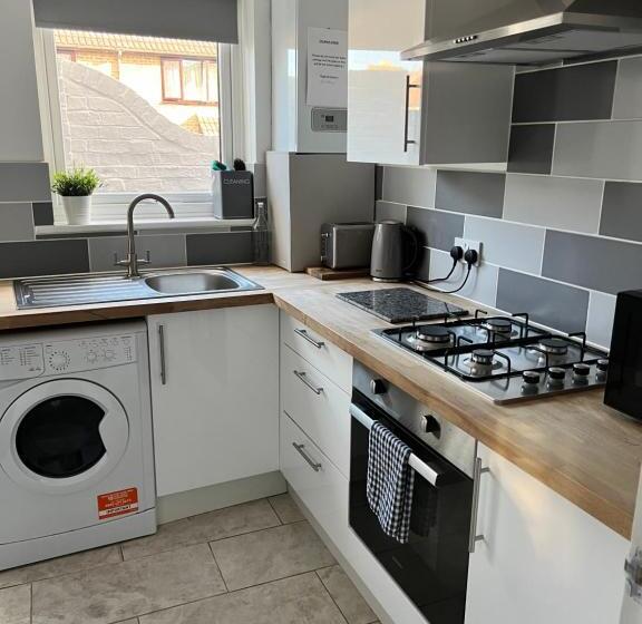 Bed and Breakfast City Beach Airbnb Southend On Sea