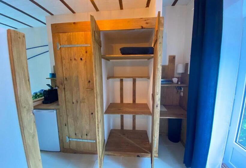 ベッドアンドブレックファースト L Anagramme, Chambres, Table D Hôtes Et Gîte Pour Adultes, Naturistes Ou Non !
