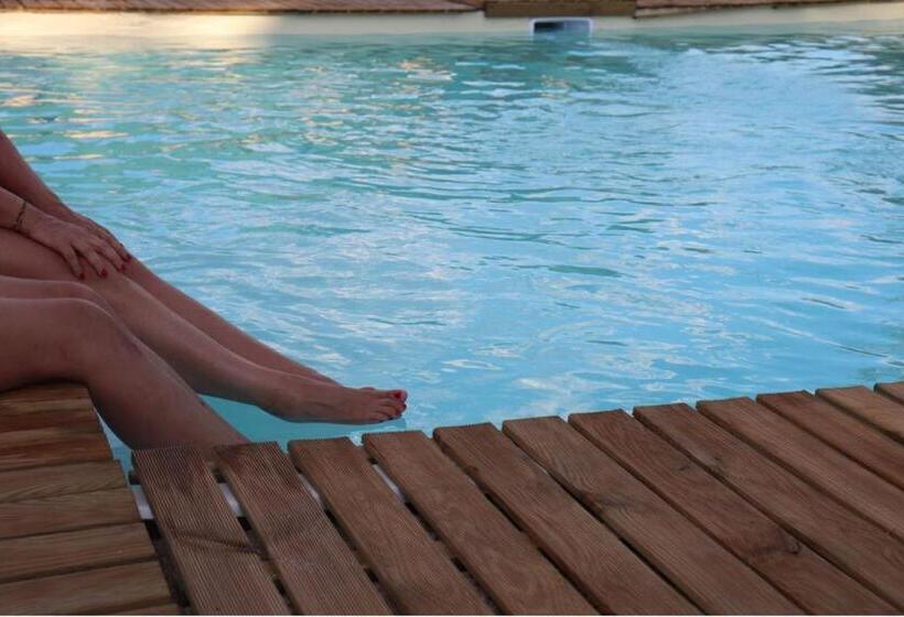 ベッドアンドブレックファースト L Anagramme, Chambres, Table D Hôtes Et Gîte Pour Adultes, Naturistes Ou Non !