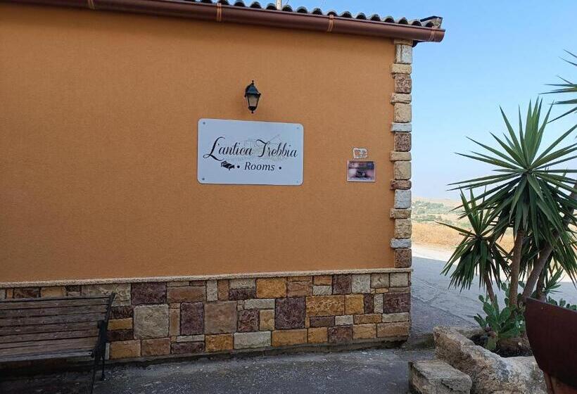 هتل L Antica Trebbia Rooms