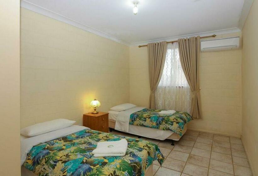 Igrand Motel