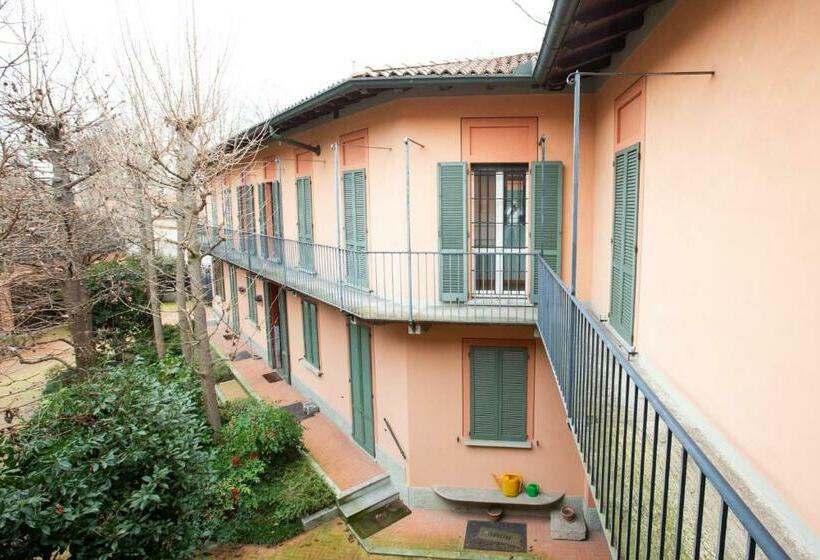ペンション Villa Grande Con Stanze, Bagni E Giardino