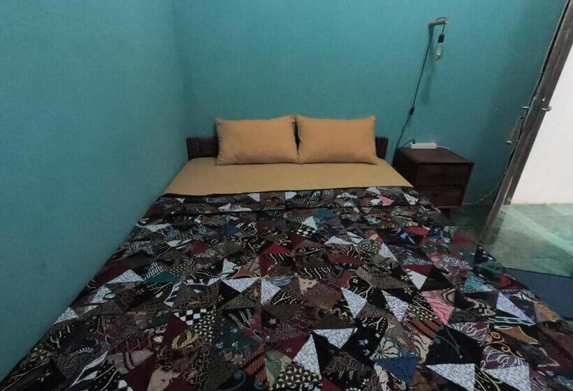 Owl Hostel Karimunjawa