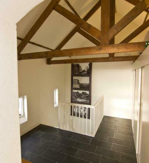 B&b Pompgebouw Aan De Rijn