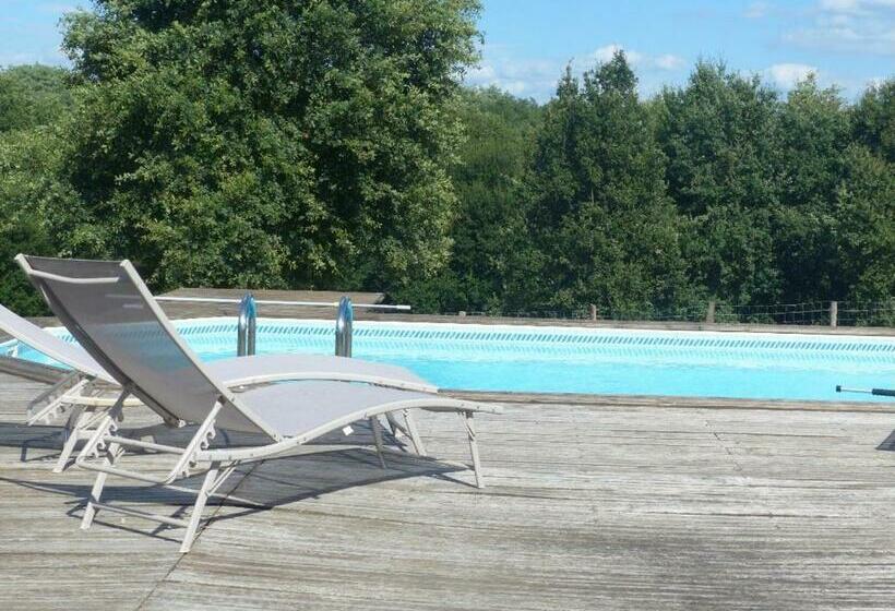 민박 Chambres D Hôtes   Piscine   Wifi   Les Hauts D Eleisa