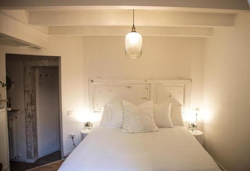 تختخواب و صبحانه Locanda 53