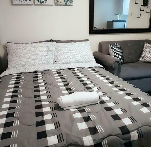 مبيت وإفطار Stanford Suites 2