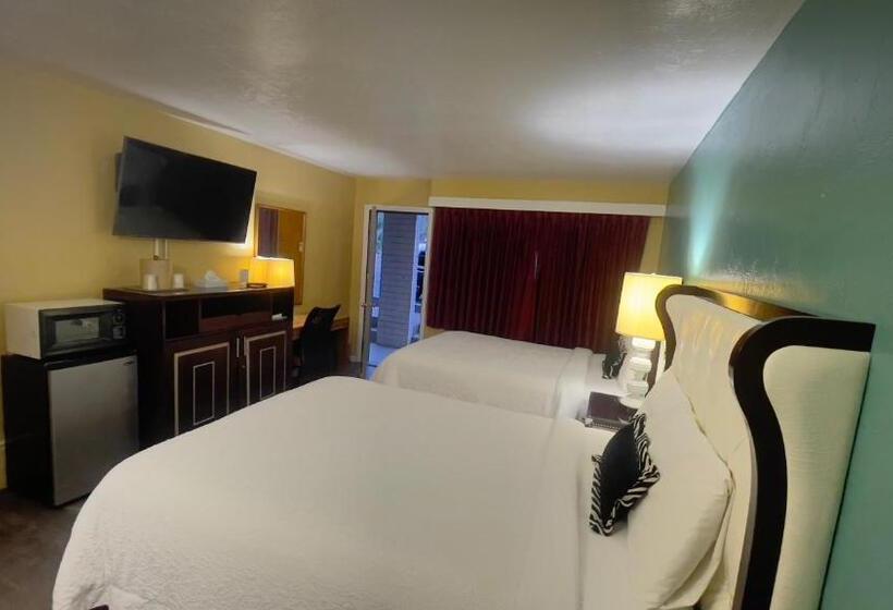 هتل American Inn