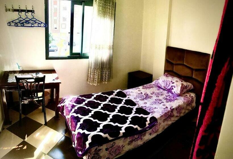 فندق Zellaka Hôtel & Café