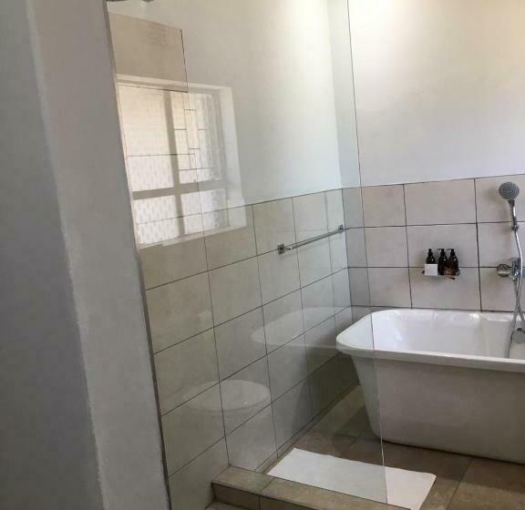 پانسیون 11 On Grace