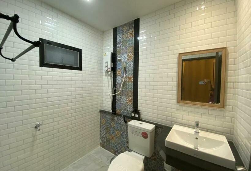 استراحتگاه Piumsuk Villa