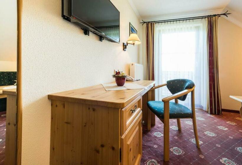 ユースホステル Landgasthof Bierfriedl