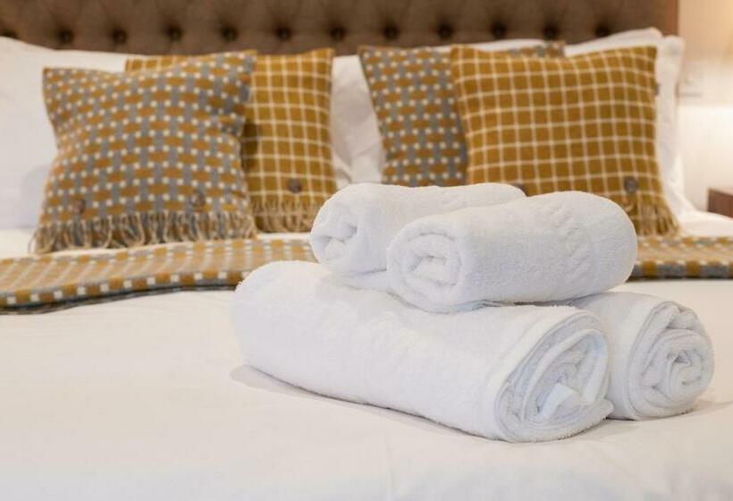 مبيت وإفطار The Three Horseshoes