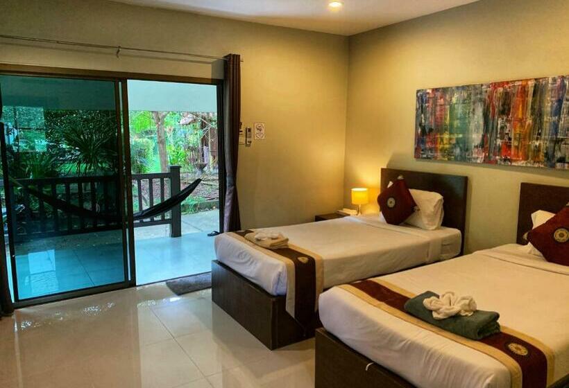 Hotel Green Pepper Garden