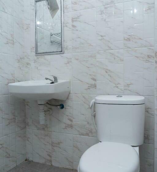 هتل Padma Tangerang