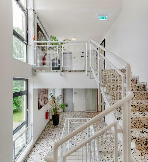 G&g Boardinghouse