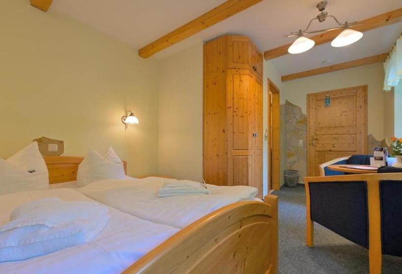 ホテル Gasthof Ungerberg