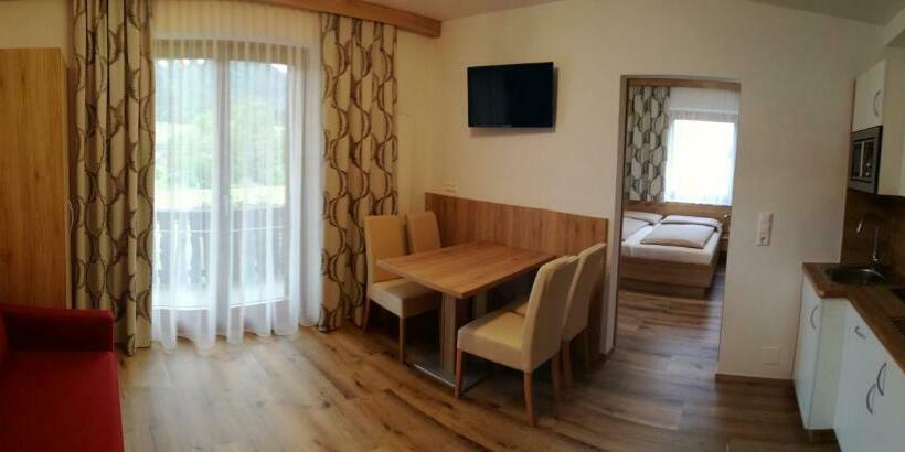 פנסיון Haus Alpenfriede