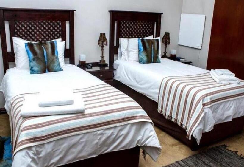 ペンション Monacco Guest House