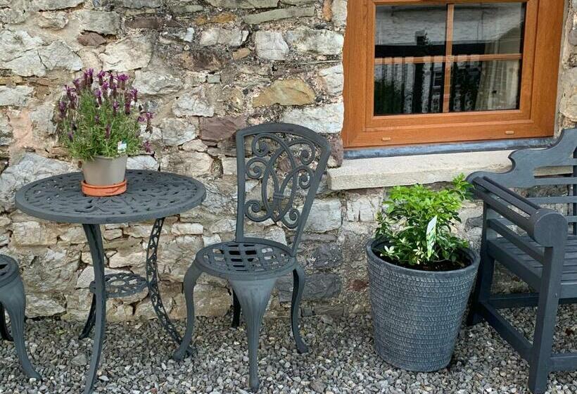 펜션 The Reindeer Retreat Buttercup Twin